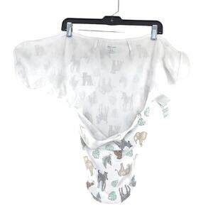 Aden and Anais Essentials Baby Size 0-3M Swaddle Wrap Animal Theme Cotton White